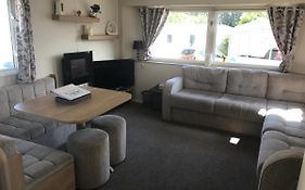 Deluxe 3 Bedroomed Caravan On Marton Mere With Ch Dg And Decking